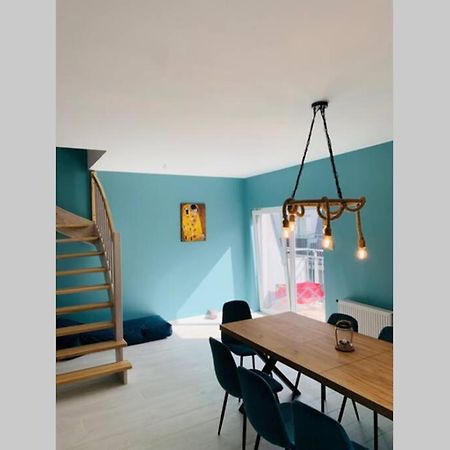 Uroczy Apartament Z Basenem I Kortem Tenisowym Pobierowo Exteriör bild